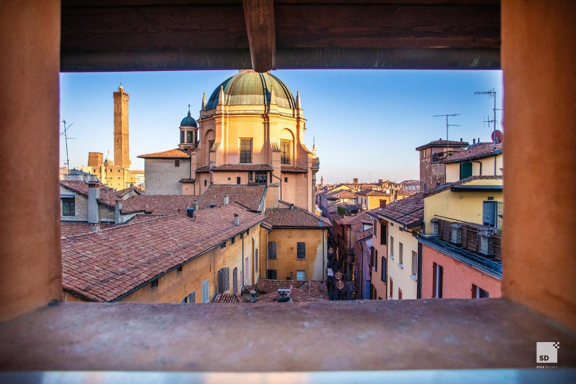 Urbanicooh Azzoguidi - Torre Asinelli View — Photos 1